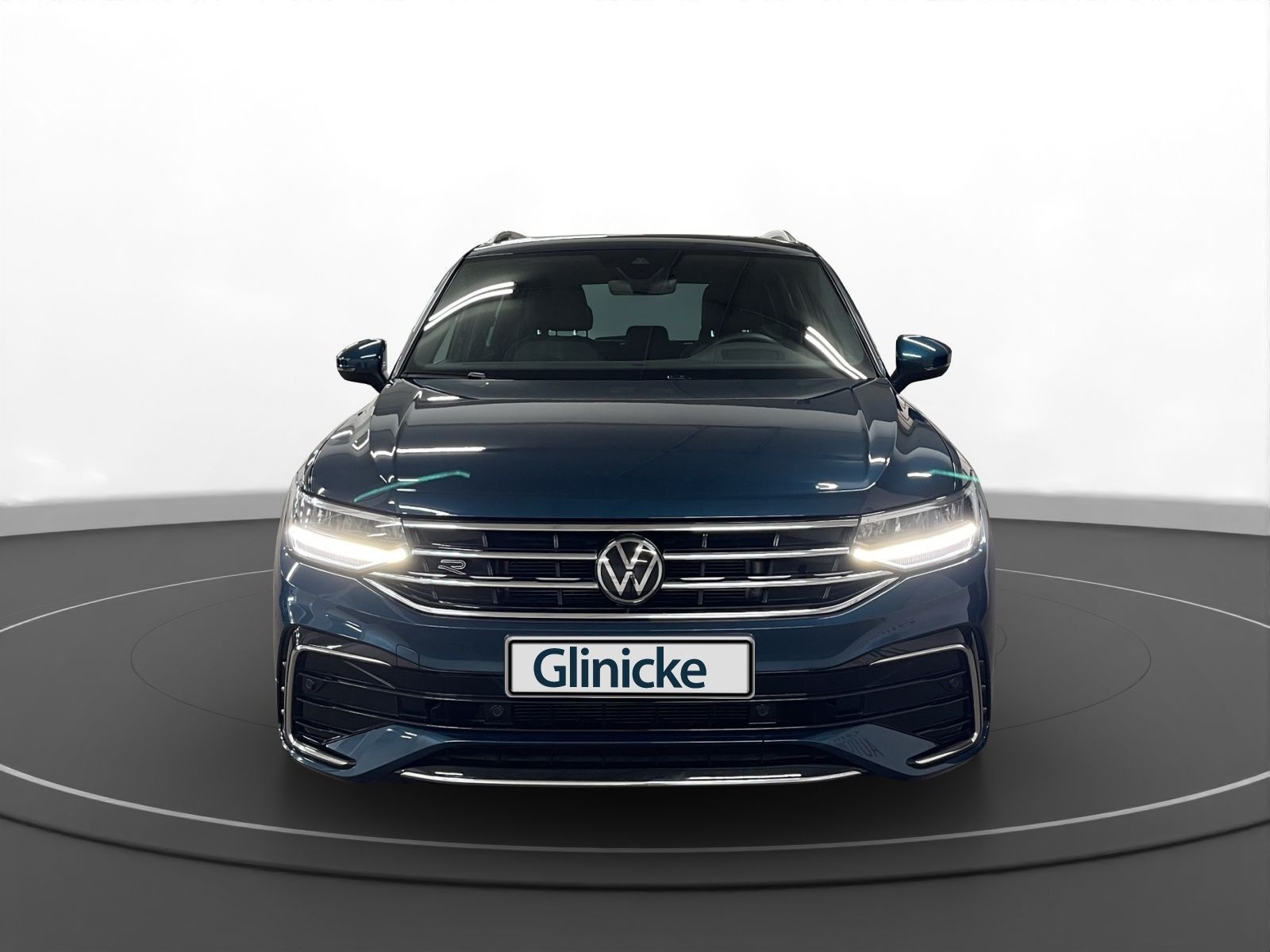 Volkswagen Tiguan 1.5 TSI R-Line Pano LED LM 19" Navi PDC v imagem 3