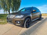 BMW X6 xDrive40d - 107.000km Scheckheft TÜV 02/27 - BMW: X10