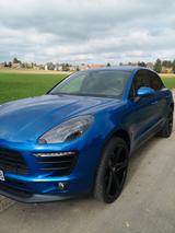 Porsche Macan S Diesel S - blaue Porsche Macan