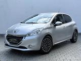 Peugeot 208 1.2 VTi Style Klima/Navi/Tempomat/Bluetooth - Peugeot 208 Gebrauchtwagen in München