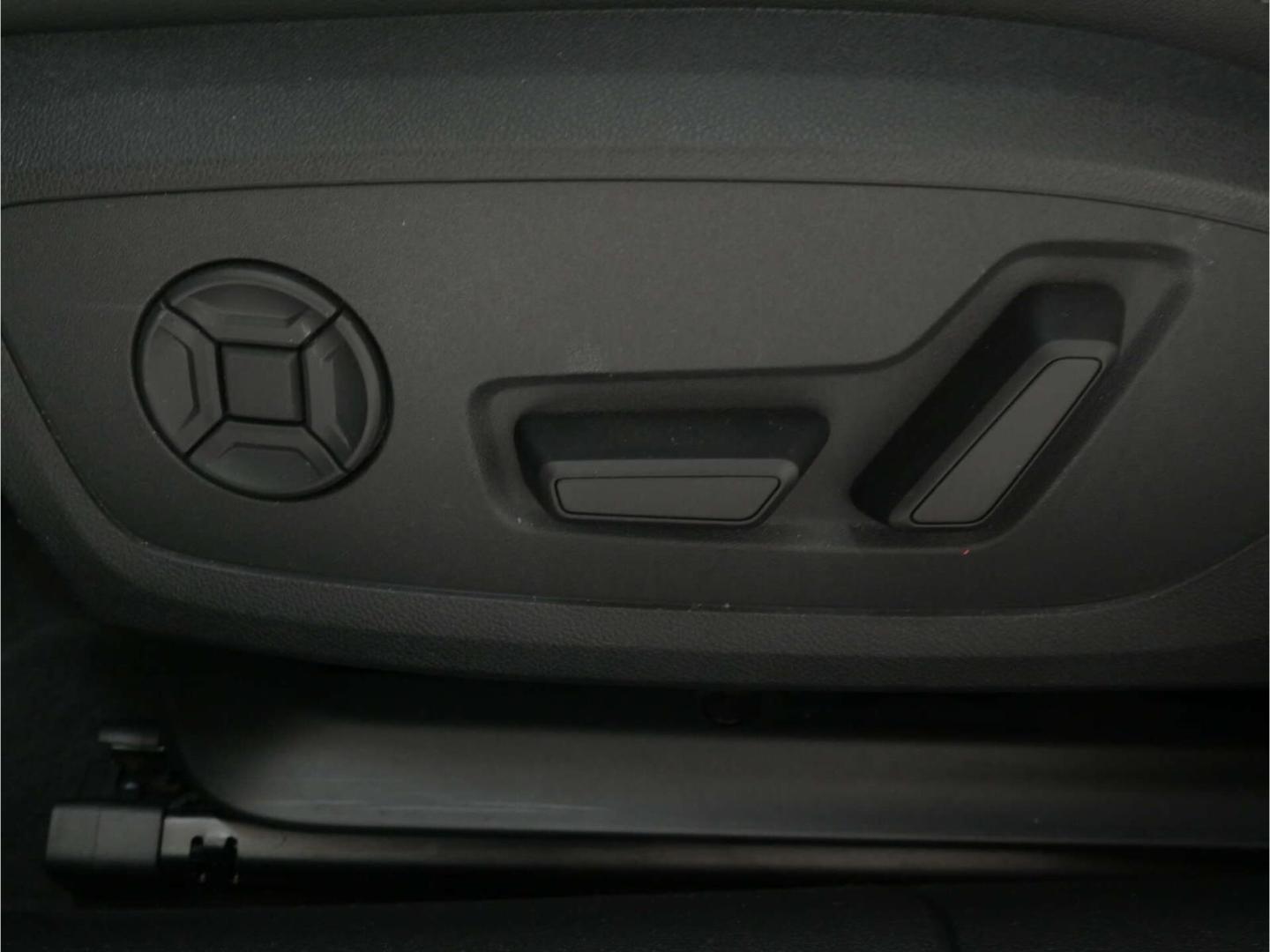 Audi A6 Avant TFSI B&O/LED/Matrix/Bei.dis/HUD/SH, миниатюра 25