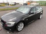 BMW 318d Touring - - BMW 318 aus 2011: Kombi, 318d