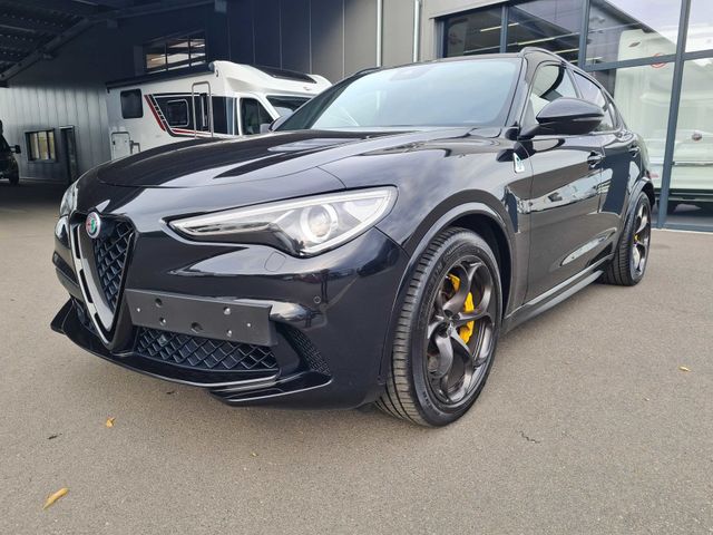 Alfa Romeo Stelvio QUADRIFOGLIO 2.9 V6 Bi-T Capristo