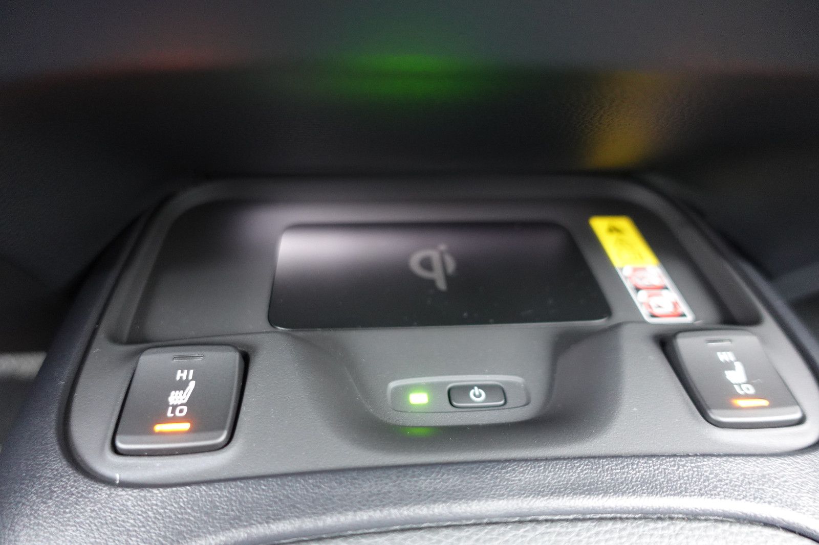 Fahrzeugabbildung Suzuki Swace  1.8 HYBRID CVT Comfort+,Navi,RFK