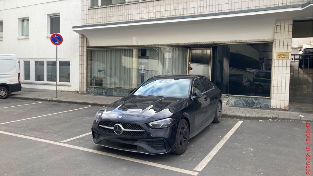Image of Mercedes-Benz C 300