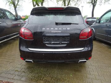 Porsche Cayenne - 5