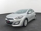 Hyundai i30*Xenon*TÜV Neu *Voll Scheckheft*PDC*AHK*8Fach - gebrauchte Hyundai i30 aus dem Jahr 2013