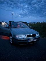 Skoda Octavia 1.8 turbo - Skoda Octavia: Turbo