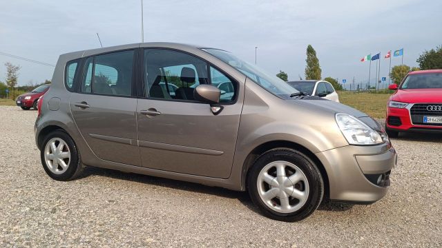 Renault RENAULT MODUS 1.5 dCi DEL 2011