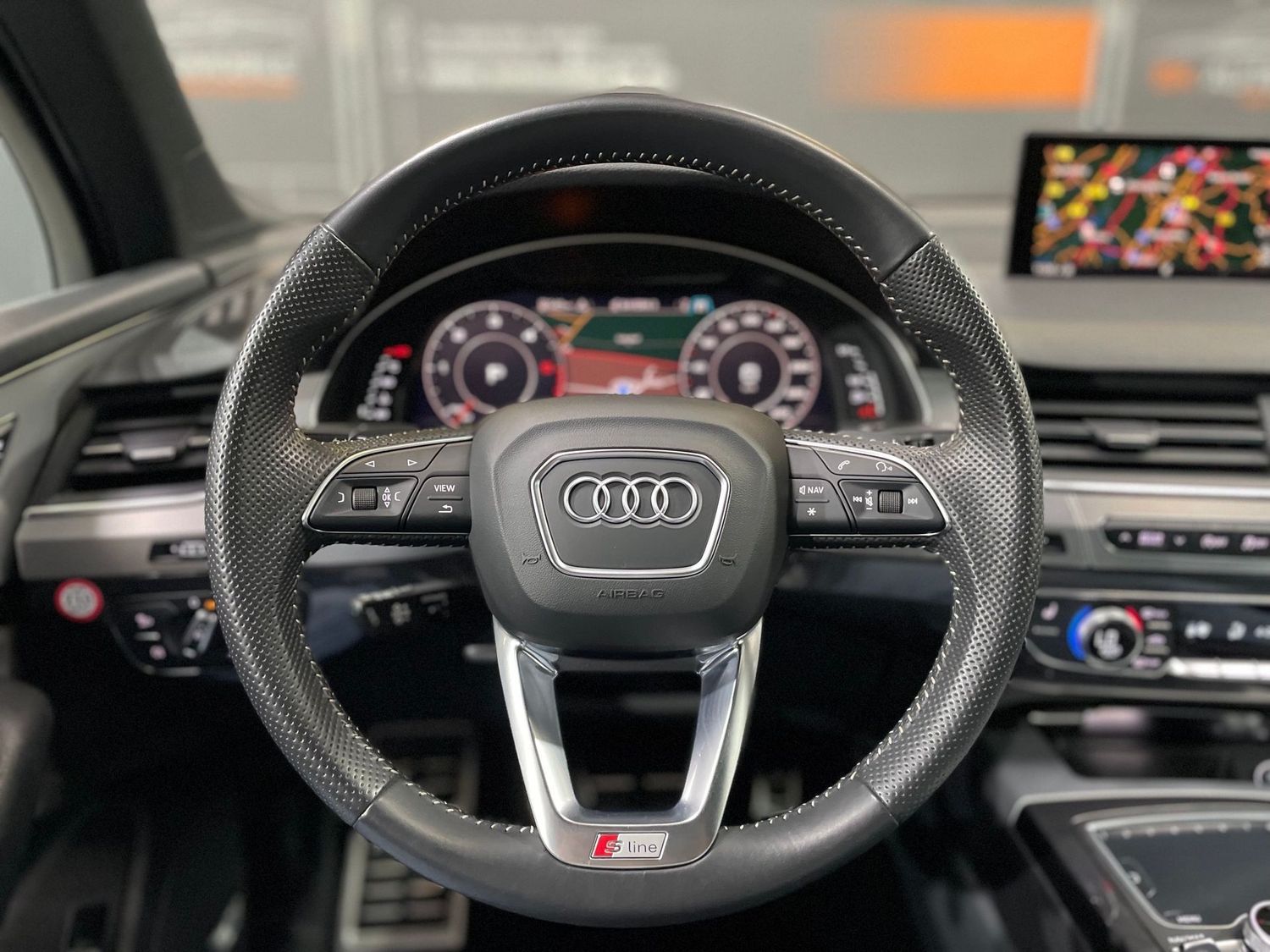 Fahrzeugabbildung Audi Q7 50TDI Qua S Line#Mtrix#Pano#Bose#HUD#Luft#AHK