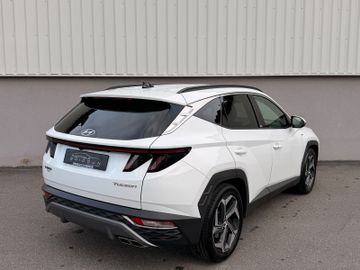 Hyundai TUCSON - 8
