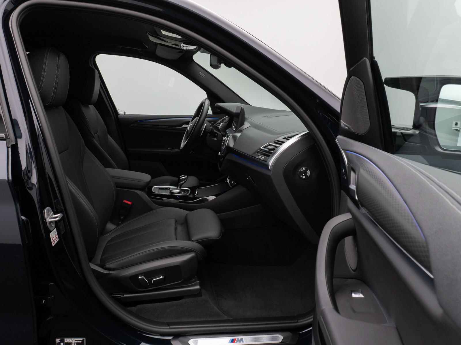 Fahrzeugabbildung BMW X3 M40i  Kamera Laser HUD DAB H/K ACC Komfort