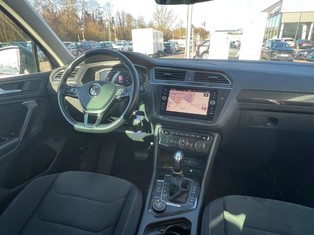 Tiguan 2.0TDI 4M DSG Highline R-LINE*NAVI*ASSIST