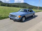 Mercedes-Benz 560 SEC C126 H-ZULASSUNG - Mercedes-Benz 560 mit Benzin-Antrieb: Coupé, Schiebedach