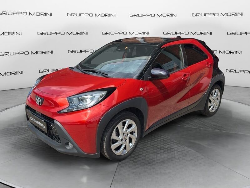 Toyota Aygo X 1.0B (72 CV) Lounge S-CVT imagem 3