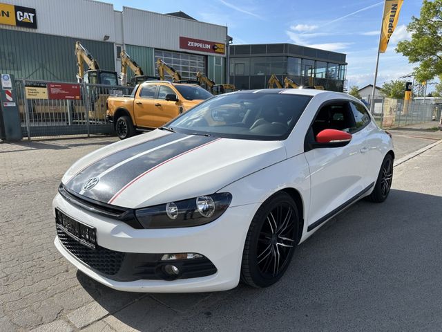 Volkswagen Scirocco 2.0 TSI 155 kW+Automatik+Sportpaket