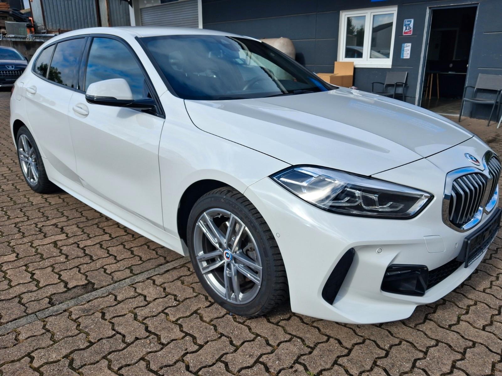 BMW 118 i M Sport Navi LED ACC Dig Sitz+LR Heizung