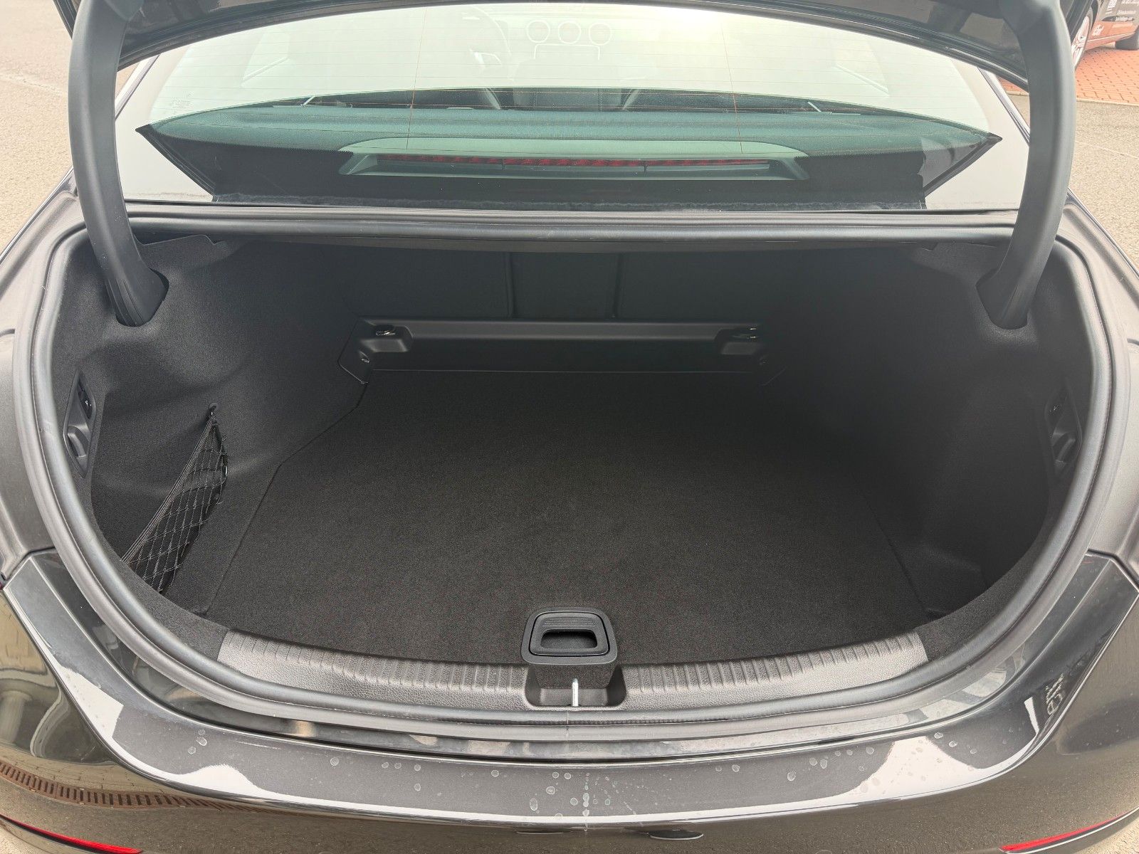 Fahrzeugabbildung Mercedes-Benz C 200d Avantgarde+Dirstr+Memory+Digital+TotW+
