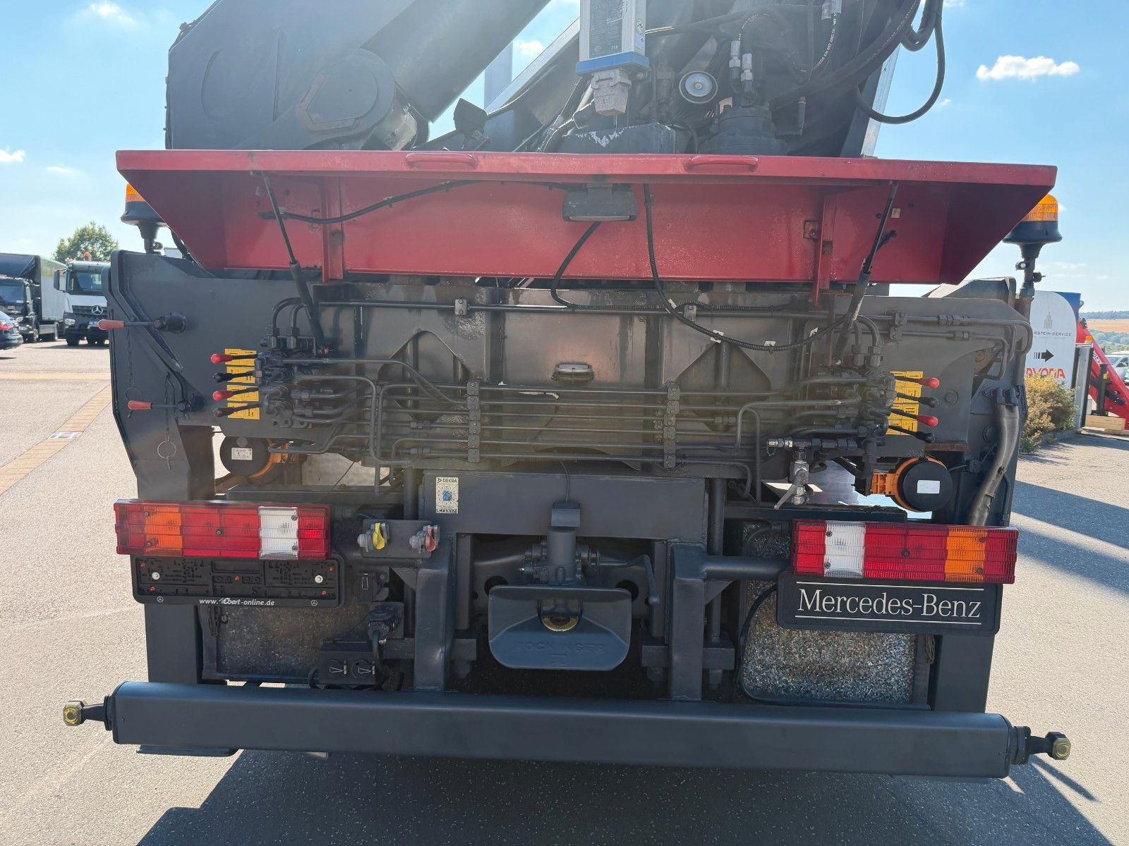 Fahrzeugabbildung Mercedes-Benz Actros 2644 L 6x4 MKG HLK 541 HP Funk Spitze