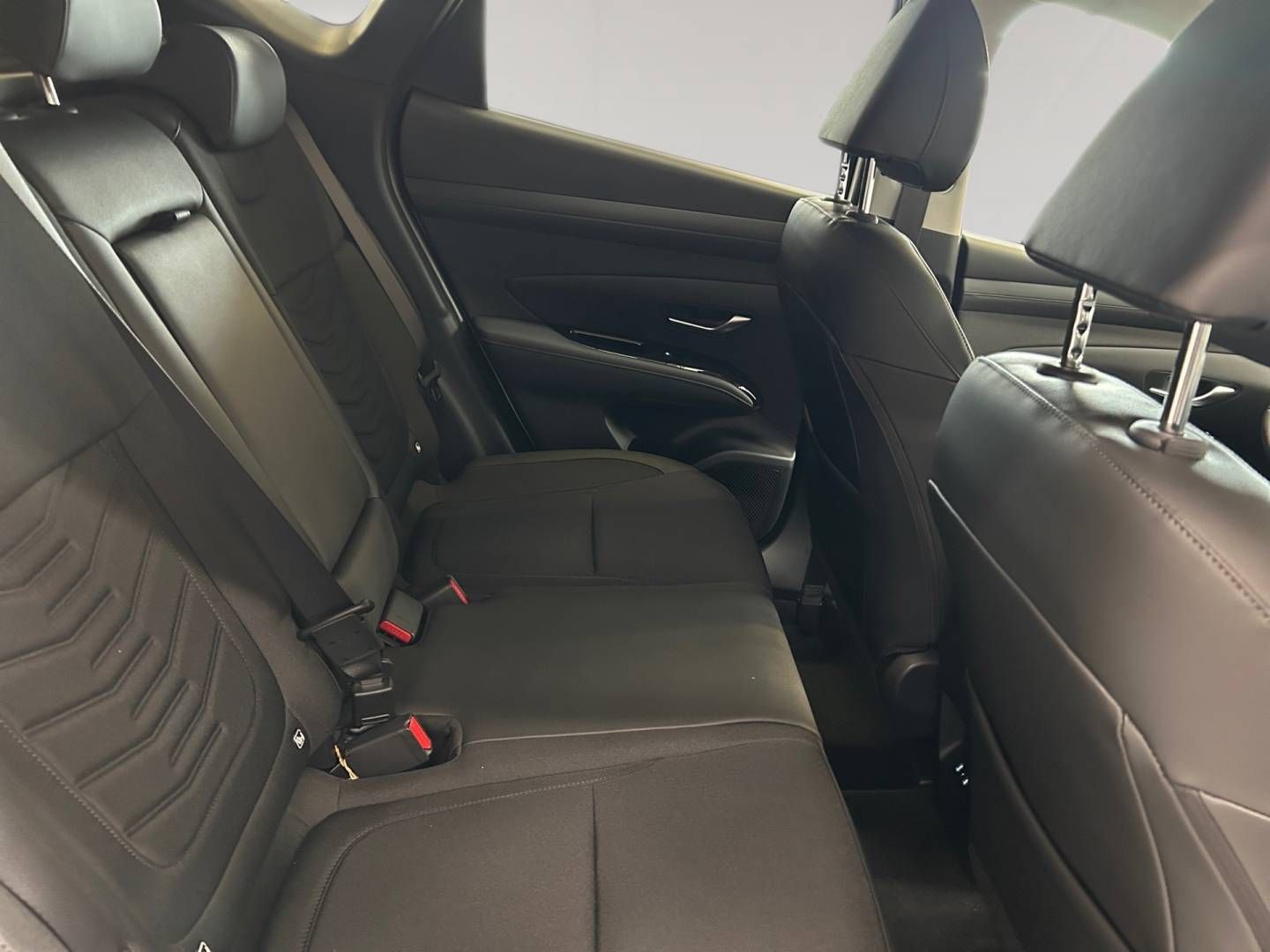 Fahrzeugabbildung Hyundai TUCSON Hybrid Trend/Automatik/Navi/Rückfahrkamer