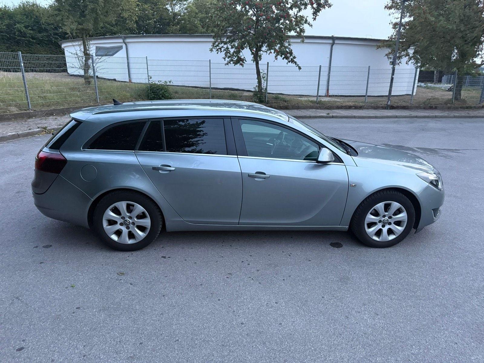 Opel Insignia 2014 — photo 11