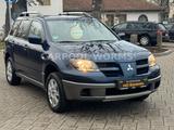 Mitsubishi Outlander 2.4 Sport 4x4 AUTOMATIK+AHK+KLIMA+ALU - Mitsubishi Outlander: Sport
