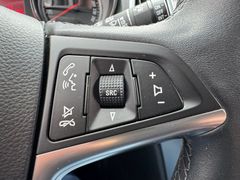 Fahrzeugabbildung Opel Astra J Sports Tourer Edition Sitzheizung PDC