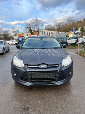 Ford Focus Turnier Sync Edition