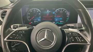 Mercedes E 300 - 11