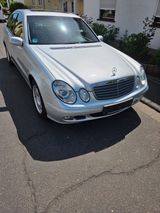 Mercedes-Benz E 200 KOMPRESSOR CLASSIC Classic - Mercedes-Benz E 200 aus 2004