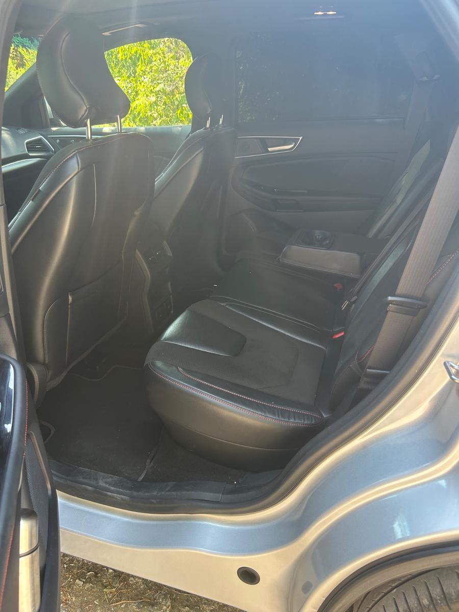 Ford Edge 2,0 l EcoBlue Bi-Turbo 4x4 ST-LINE Auto...