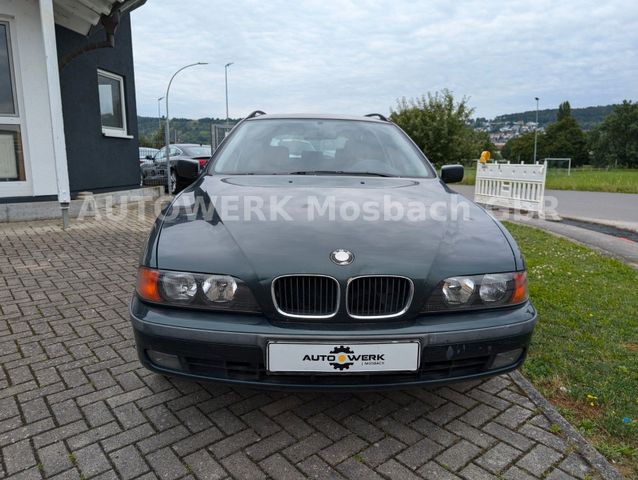 BMW 530d A Touring/Tüv 07-2025/Ahk/Klimaaut./Pdc/Shz