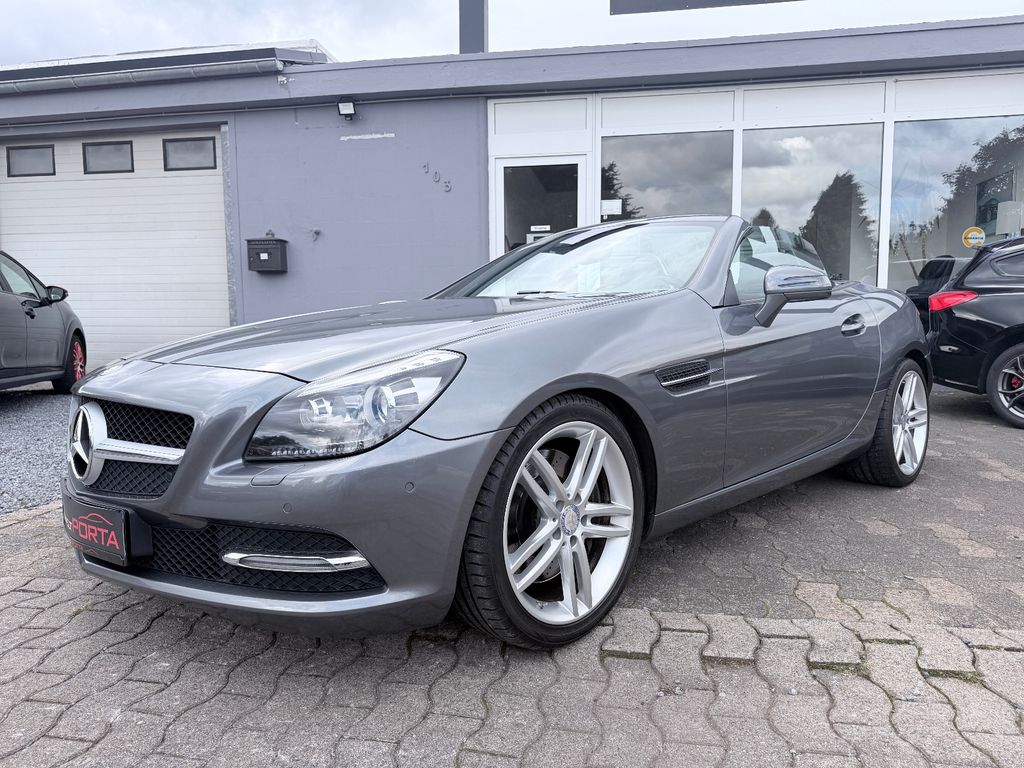 Image of Mercedes-Benz SLK 200