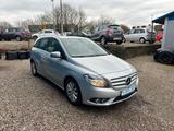 Mercedes-Benz B 180**Sports Tourer**Automatik**AHK**Temp** - Mercedes-Benz B-Klasse mit Benzin-Antrieb: Automatik