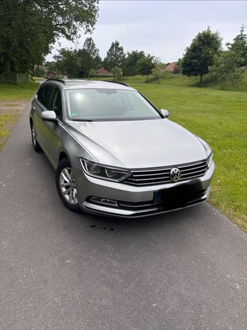 VW Passat Variant