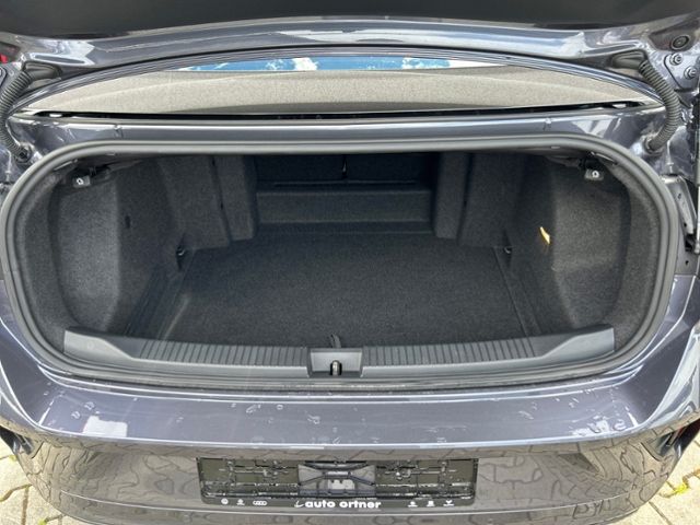 Fahrzeugabbildung Volkswagen T-Roc Cabriolet 1.5 TSI R-LINE "BLACK STYLE" LED