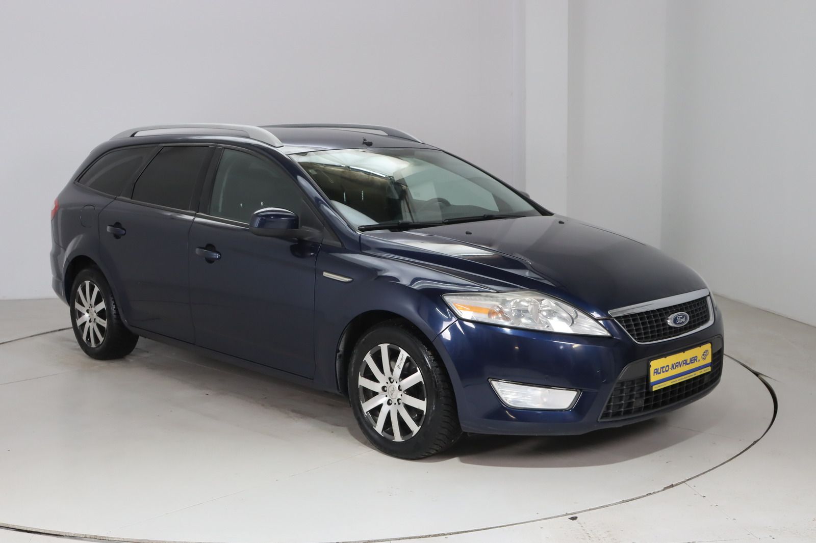 Fahrzeugabbildung Ford Mondeo Turnier 2.0 Ambiente * HU/AU neu