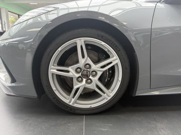 Corvette C8 - 6