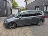 Volkswagen Touran 1.0 TSI Join, 1. Hand, EZ 02/2019, GJR - Volkswagen Touran mit Benzin-Antrieb: Kleinbus, 2.0