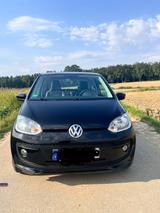 Volkswagen up! 1.0 55 kW   - VW up! von privat
