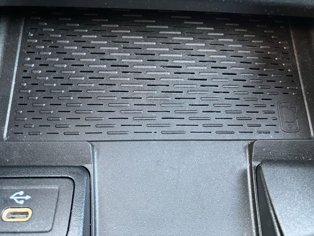 Fahrzeugabbildung Mercedes-Benz GLA 200 AMG*NIGHT*AHK*KEYL*KAM*LENKR-HEIZ*TOTW