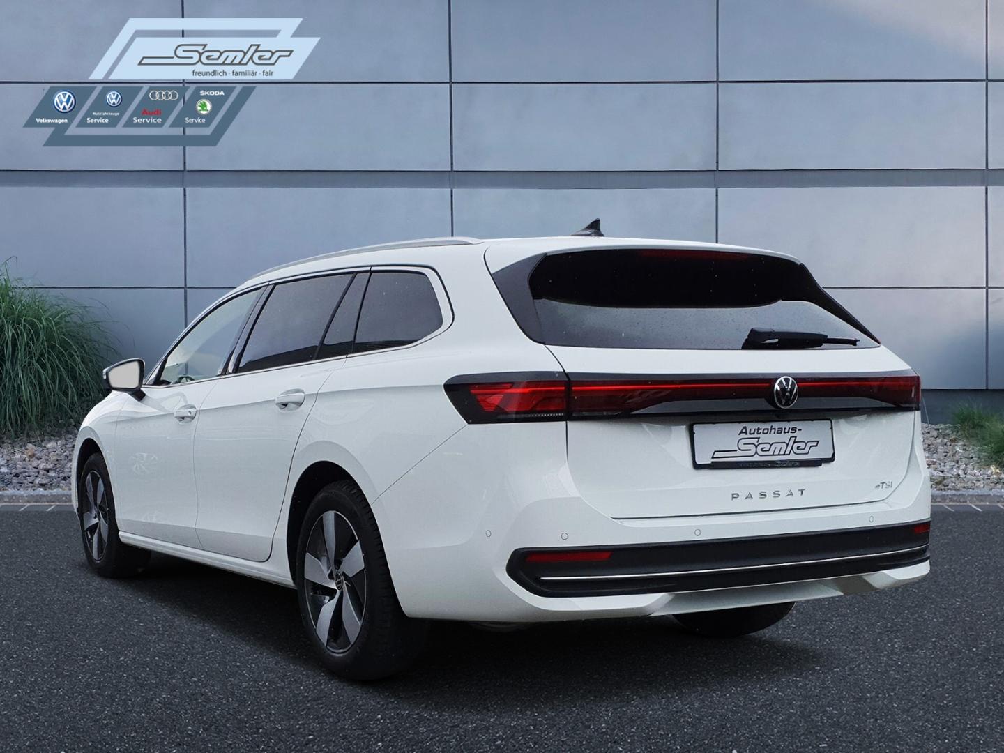 Volkswagen Passat Variant 1.5 eTSI Business AHK HUD NAVI