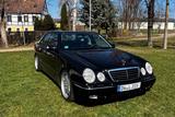 Mercedes-Benz Mecedes W210 E320 - gebrauchte Mercedes-Benz E 320 aus dem Jahr 2001
