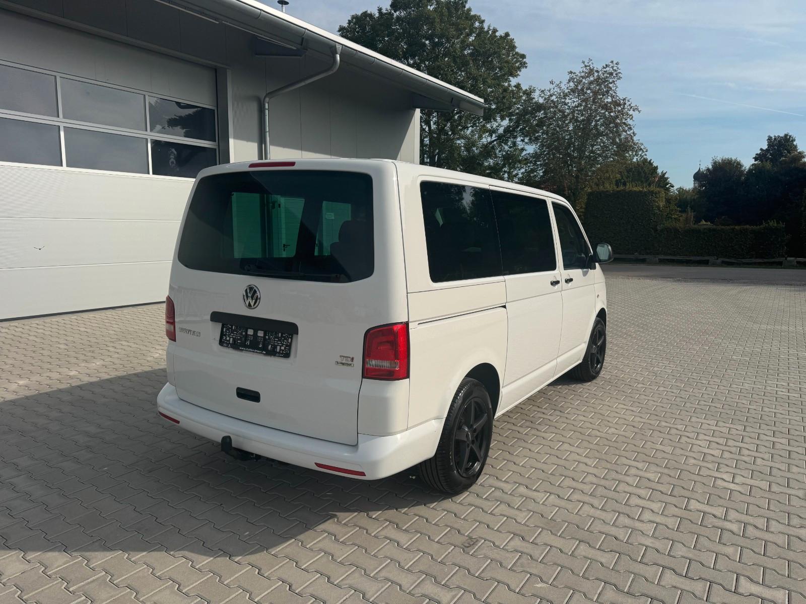 VOLKSWAGEN T5 MULTIVAN STARTLINE 2.0 TDI 140CH - 1ERE MAIN - CHAUFFAGE STATIONNAIRE - CLIMATISATION - BVM - HISTORIQUE ENTRETIEN COMPLET