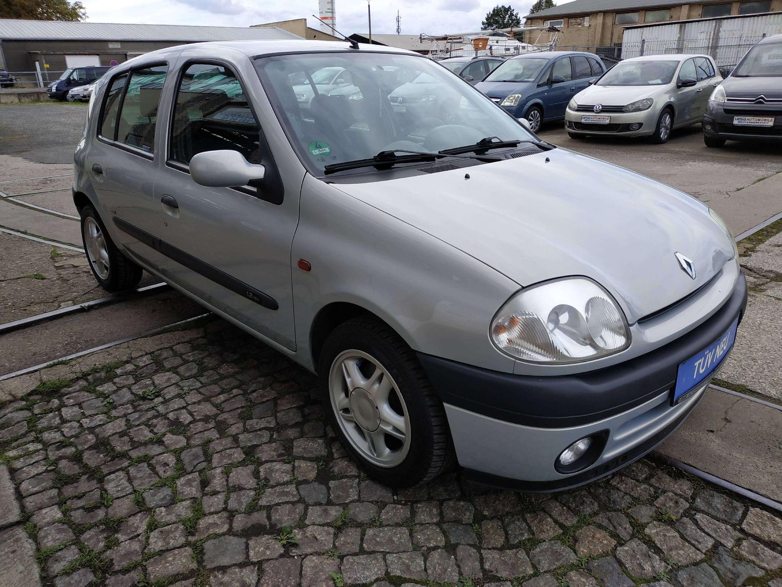 Clio Clio 1.2/ TÜV NEU/ Klima/ 5-Türer/ wenig KM – Bild 5