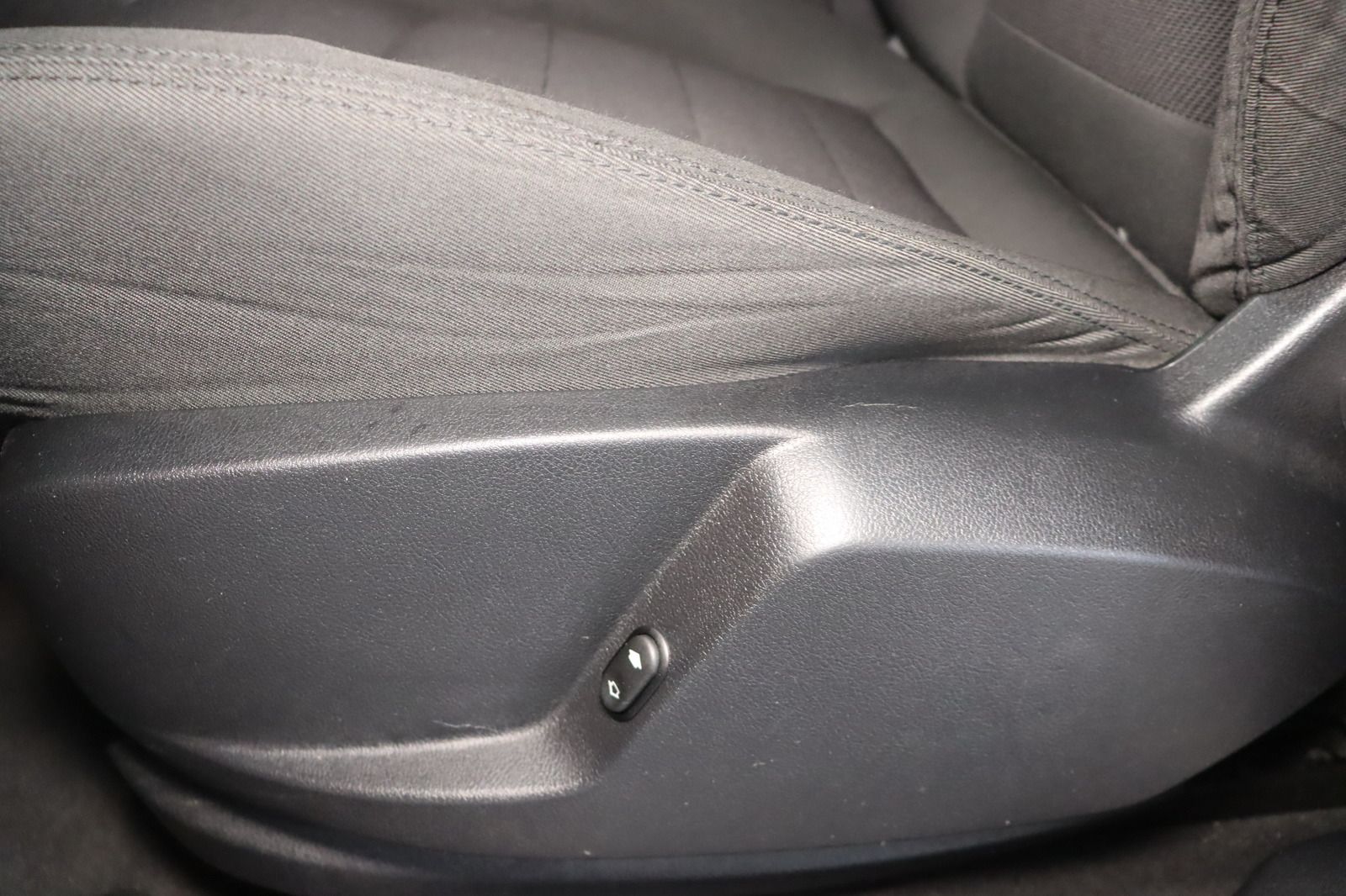 Fahrzeugabbildung Ford Galaxy 7-Sitze * Sitzhzg. * Klimaauotm.