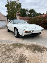 Porsche 928 - Porsche 928