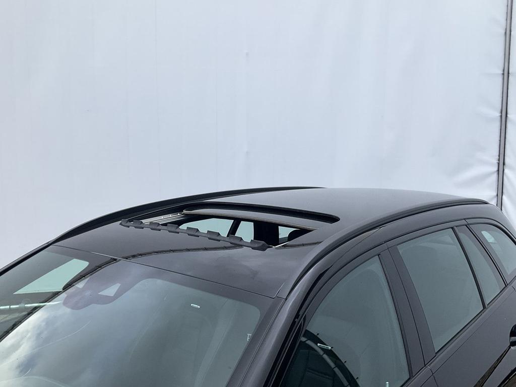 Mercedes-Benz E 63 AMG