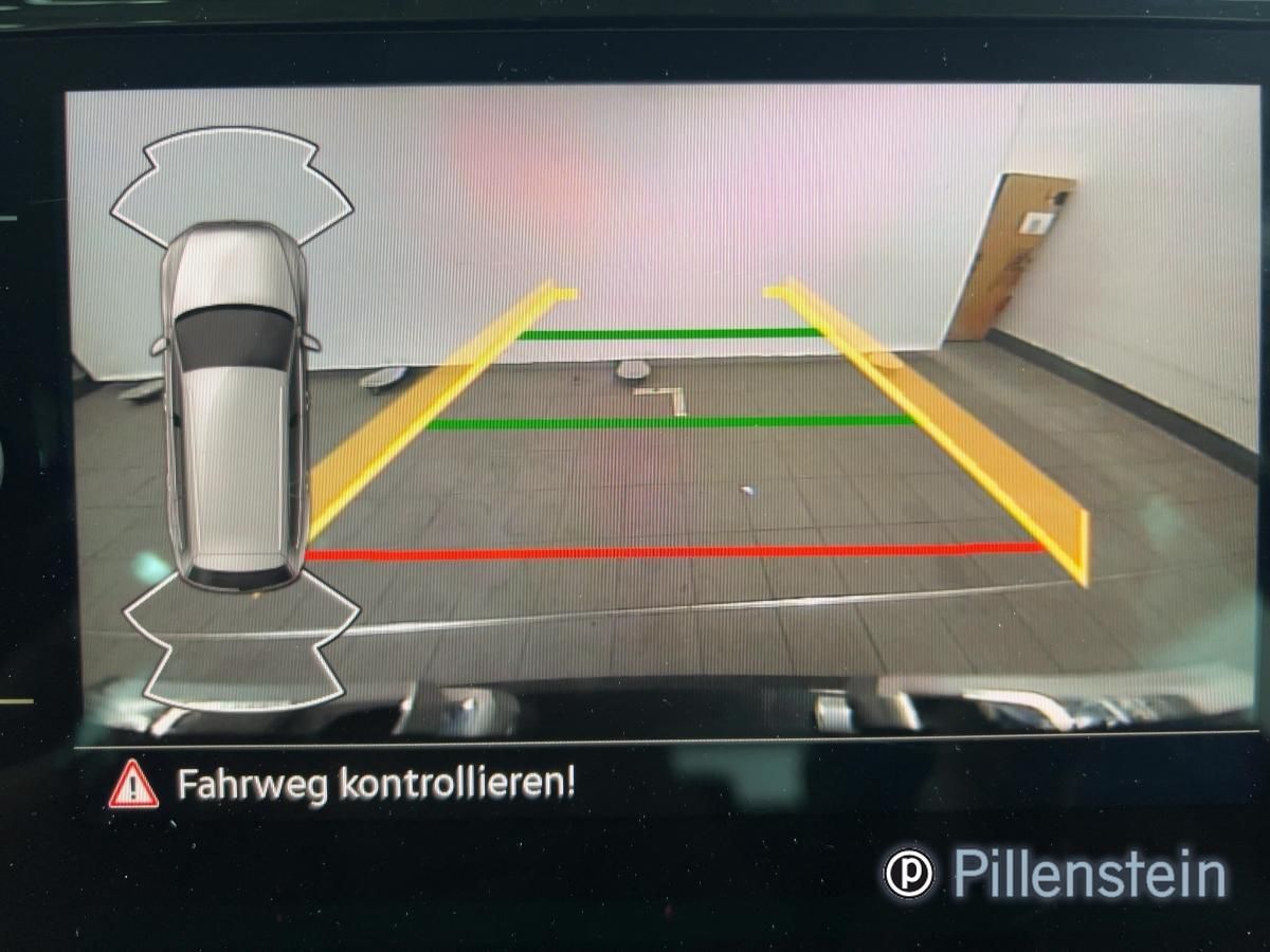 Volkswagen Passat Variant - Bild 13