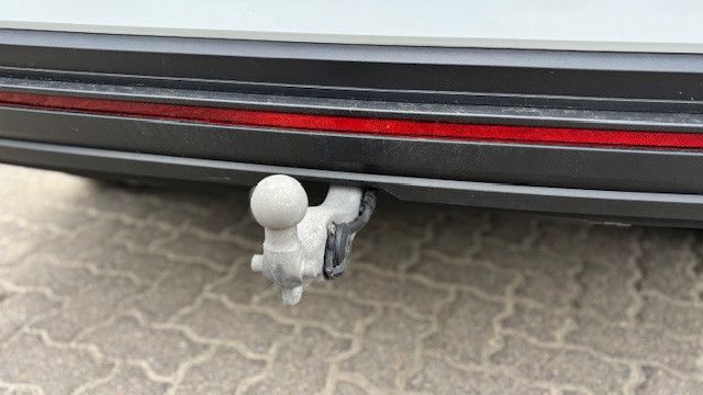 Fahrzeugabbildung Volkswagen Touareg V6/4Motion/Leder/AHK/Luftfahrwerk/4xKlim
